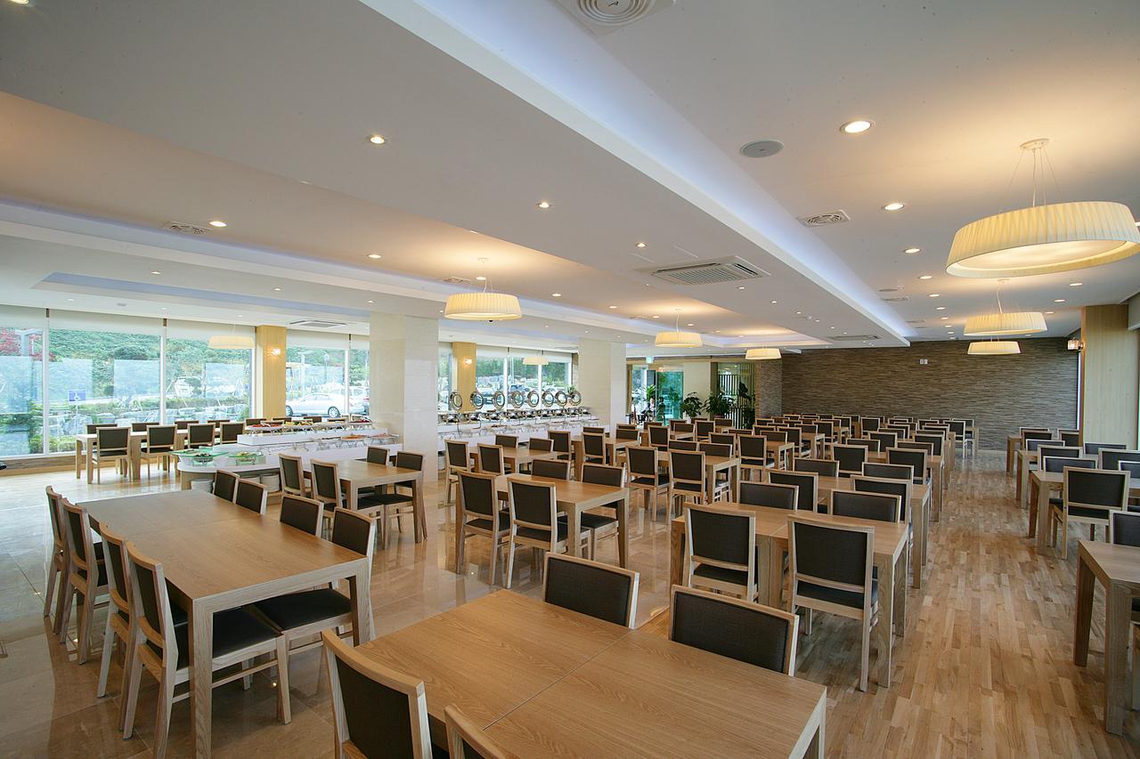 Y Ocean Hotel Josu Exteriér fotografie